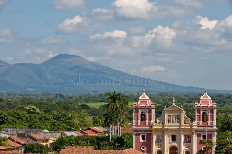 LEON TO EL TUNCO, LA LIBERTAD, AND EL ZONTE